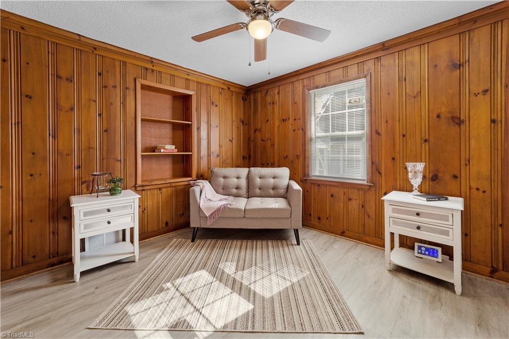410 Forrest Street High Point, NC 27260 - Photo 16 of 39 Gallery Image 16
