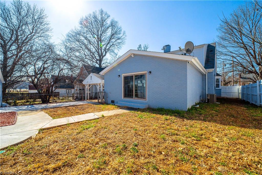 410 Forrest Street High Point, NC 27260 - Photo 24 of 39 Gallery Image 24