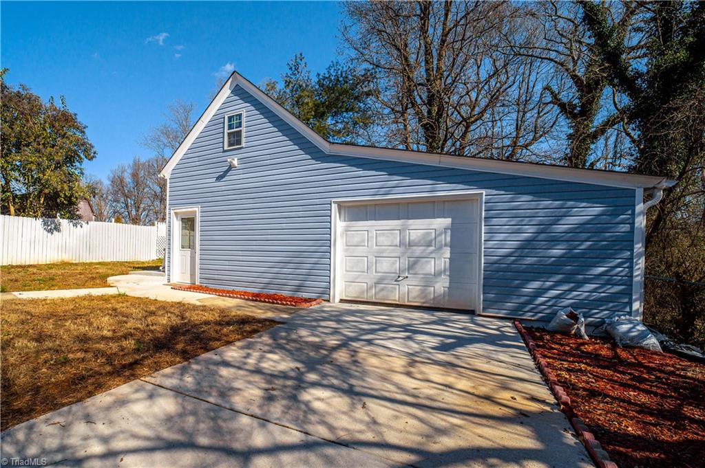 410 Forrest Street High Point, NC 27260 - Photo 26 of 39 Gallery Image 26