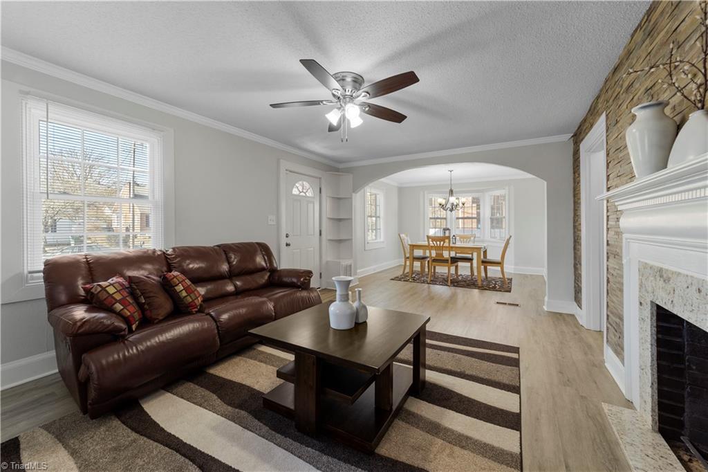 410 Forrest Street High Point, NC 27260 - Photo 5 of 39 Gallery Image 5