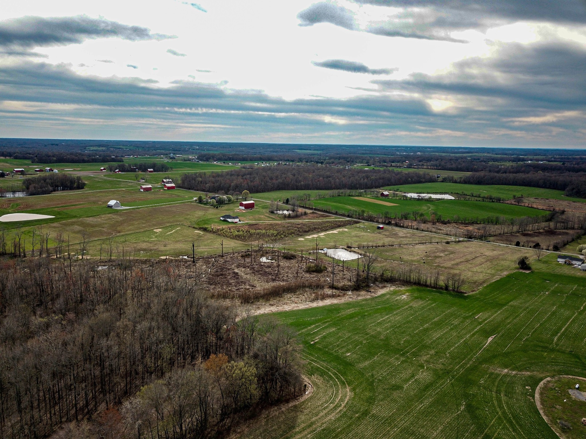 0 Chester Road Cedar Hill, TN 37032 - Photo 5 of 17 a view of a golf course with an ocean