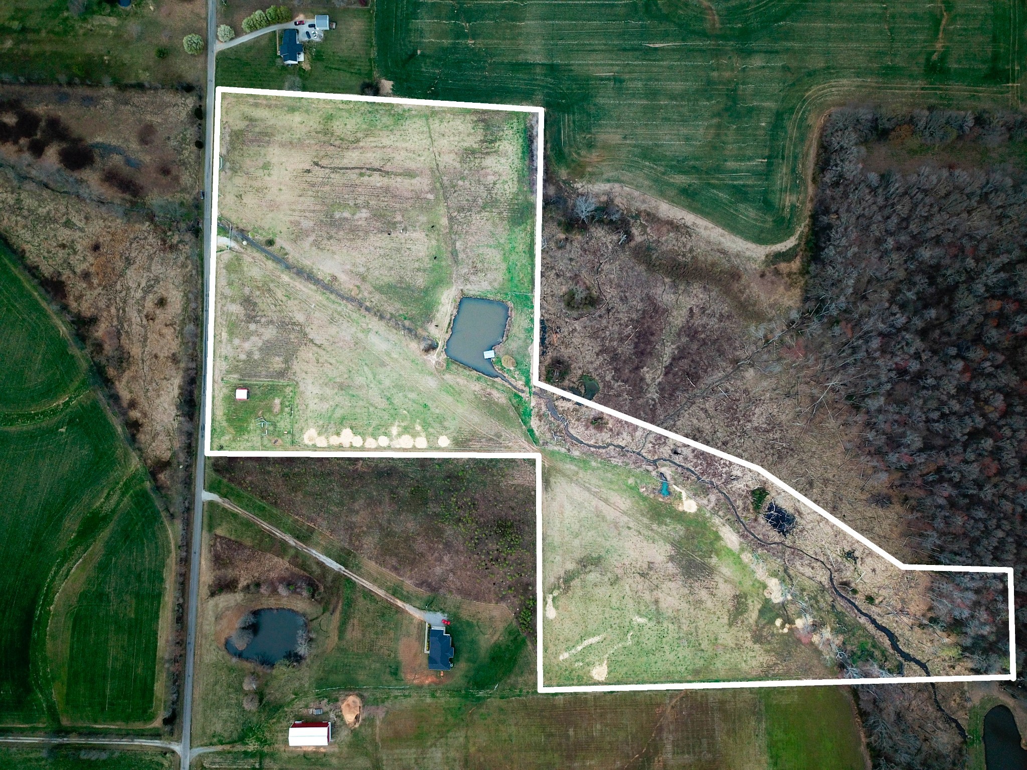 0 Chester Road Cedar Hill, TN 37032 - Photo 8 of 17 a view of a balcony