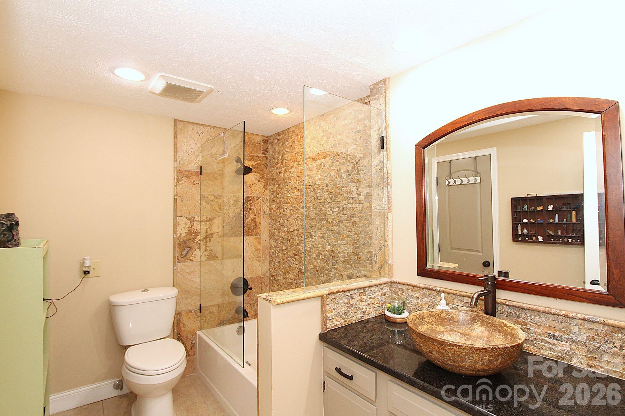 86 Pine Ridge Road Hendersonville, NC 28792 - Photo 19 of 31 Gallery Image 19