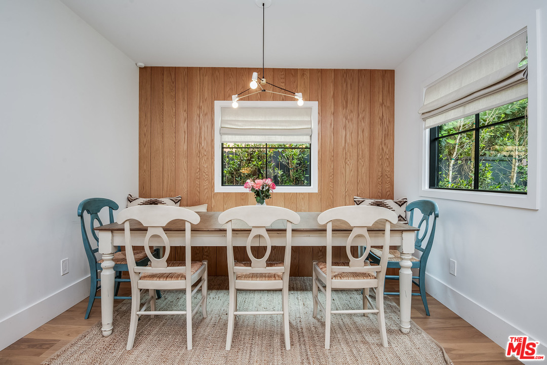 11608 Canton Place Studio City, CA 91604 - Photo 17 of 54