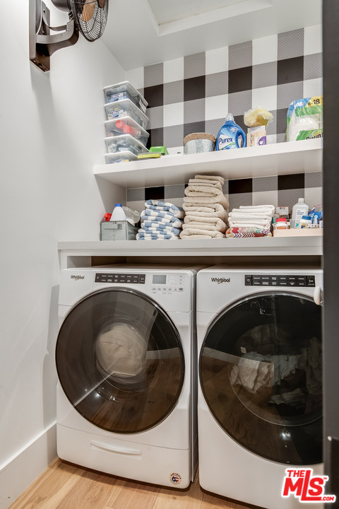 11608 Canton Place Studio City, CA 91604 - Photo 40 of 54