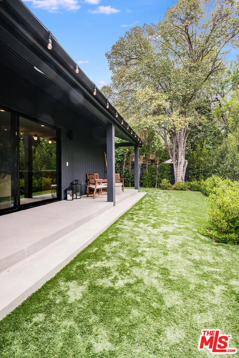 11608 Canton Place Studio City, CA 91604 - Photo 43 of 54