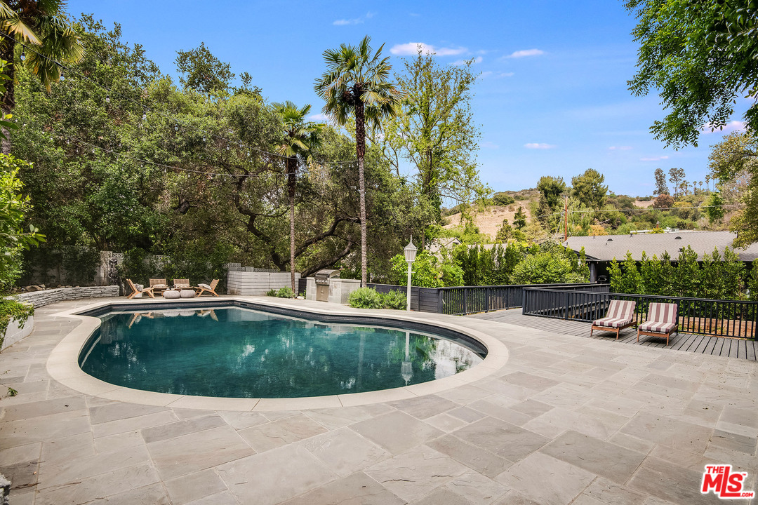 11608 Canton Place Studio City, CA 91604 - Photo 51 of 54