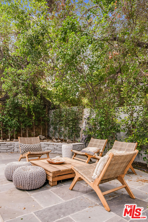 11608 Canton Place Studio City, CA 91604 - Photo 53 of 54