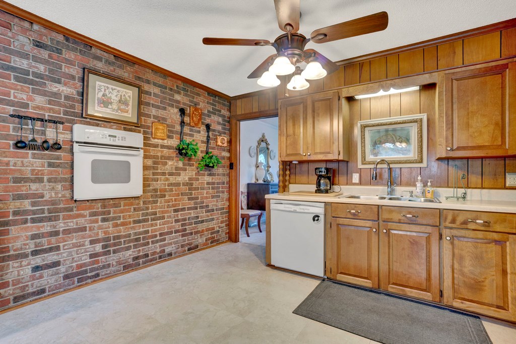 106 State Rd S-24-147 Bradley, SC 29819 - Photo 10 of 71 Gallery Image 10