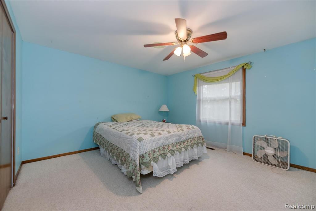 1732 North Kilburn Road Rochester Hills, MI 48306 - Photo 32 of 45