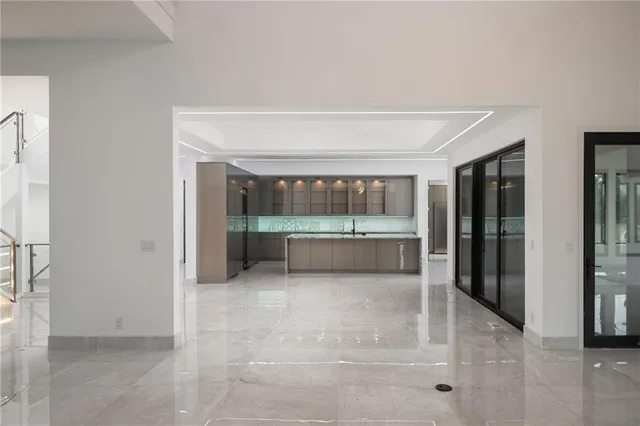 $3,250,000 | 3331 South Saddle Ridge Court, Independence, MO 64057