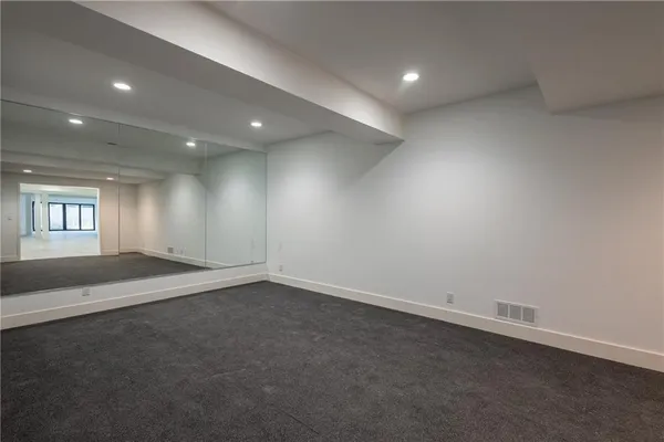 $3,250,000 | 3331 South Saddle Ridge Court, Independence, MO 64057