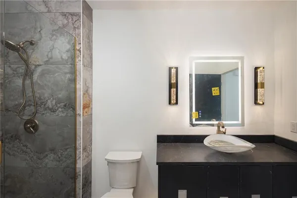 $3,250,000 | 3331 South Saddle Ridge Court, Independence, MO 64057