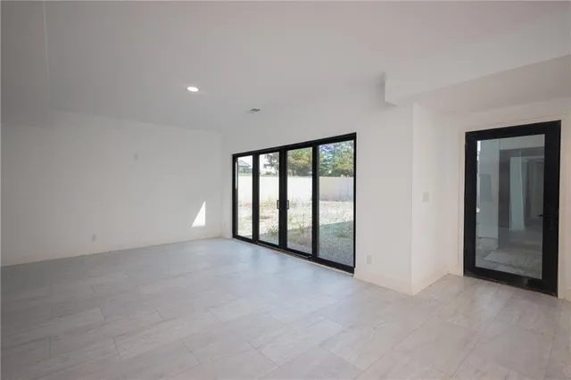 $3,250,000 | 3331 South Saddle Ridge Court, Independence, MO 64057