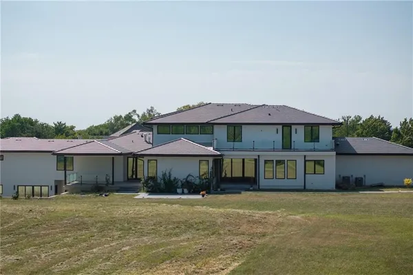 $3,250,000 | 3331 South Saddle Ridge Court, Independence, MO 64057