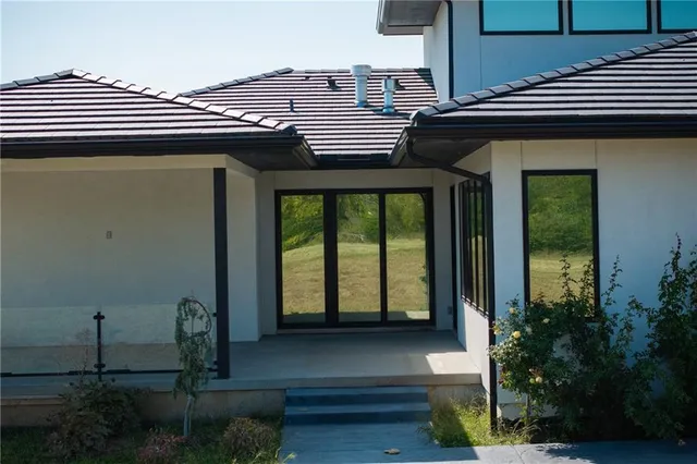 $3,250,000 | 3331 South Saddle Ridge Court, Independence, MO 64057