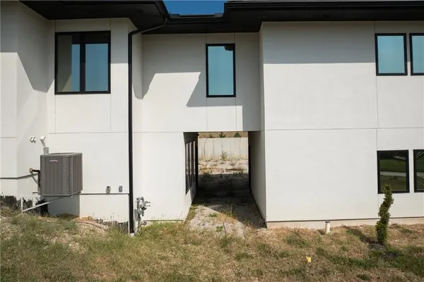 $3,250,000 | 3331 South Saddle Ridge Court, Independence, MO 64057