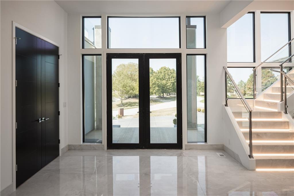 3331 South Saddle Ridge Court Independence, MO 64057 - Photo 7 of 79