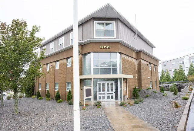 $1,575 | 6899 Post Road, Unit 202, North Kingstown, RI 02852