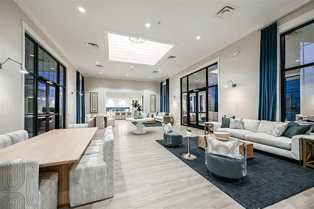 $829,999 | 17114 Savory Mist Circle, Lakewood Ranch, FL 34211