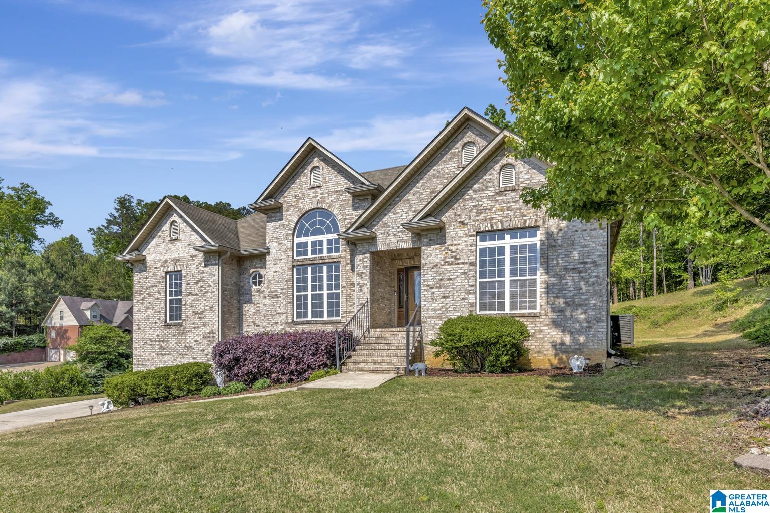 17 Pats Way Springville, AL 35146 - Photo 2 of 32