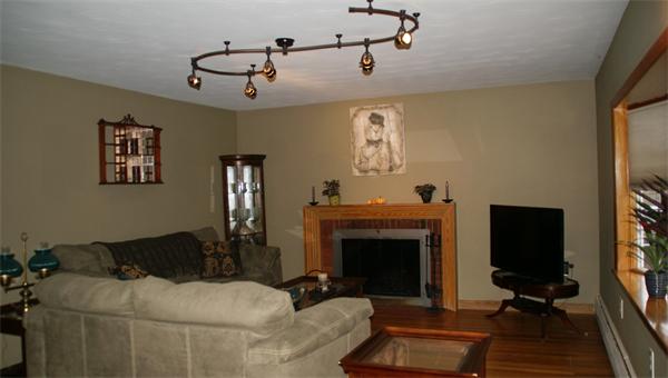 10 Fuller Road Wayland, MA 01778 - Photo 3 of 17 Gallery Image 3