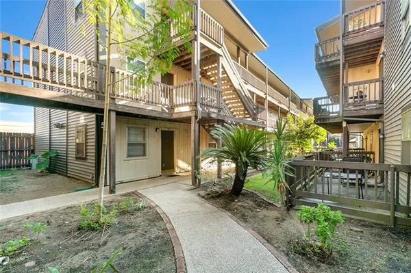 $1,450 | 2301 Edenborn Avenue, Unit 507, Metairie, LA 70001