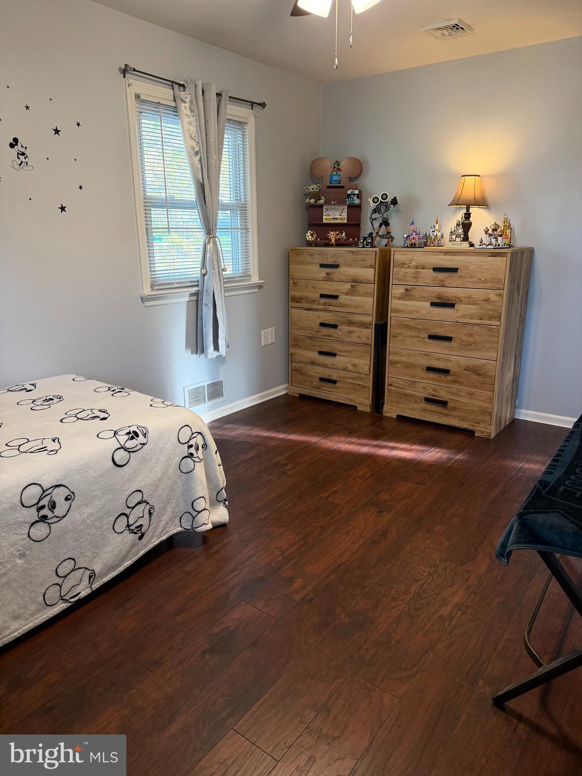 1 Nassau Road Somers Point, NJ 08244 - Photo 24 of 43 a bedroom with a bed and a window