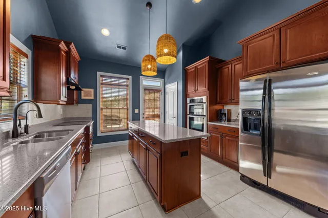 $590,000 | 85 Shadow Creek Court, Pinehurst, NC 28374