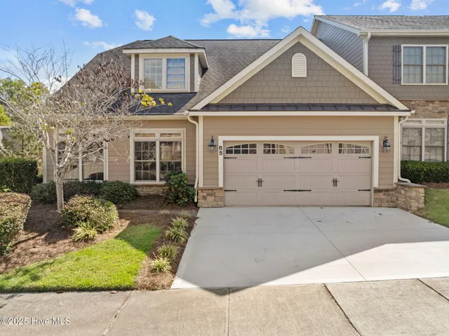 $590,000 | 85 Shadow Creek Court, Pinehurst, NC 28374