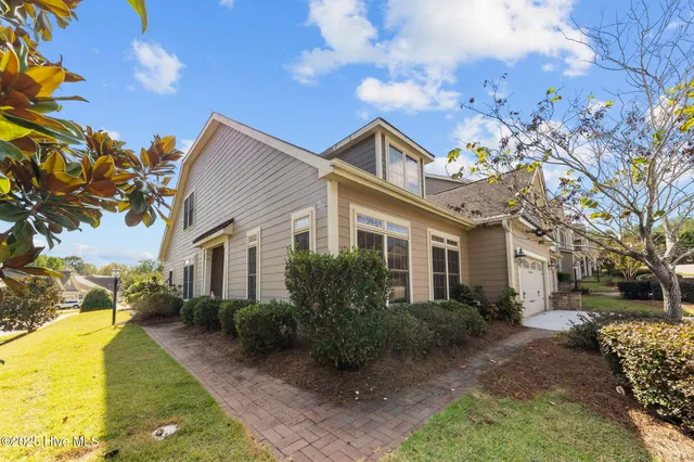 $590,000 | 85 Shadow Creek Court, Pinehurst, NC 28374