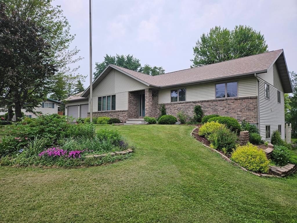 628 West W Village Athens, WI 54411 - Photo 1 of 1