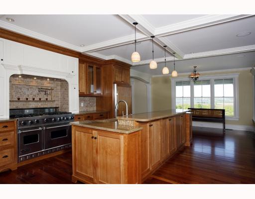 3453 Main Road Tiverton, RI 02878 - Photo 4 of 12 Kitchen.