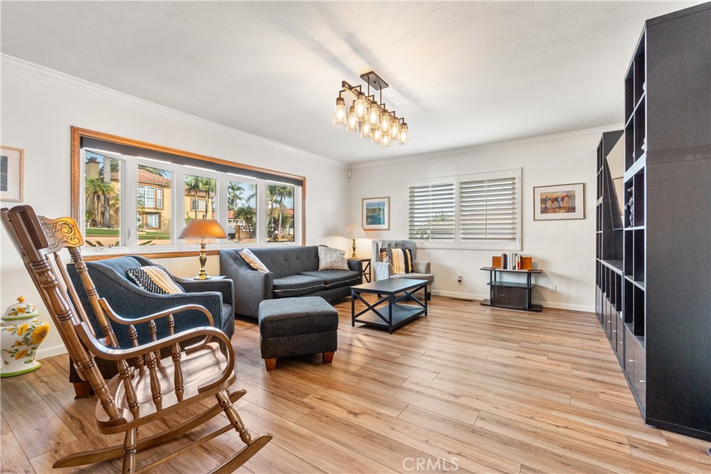 4580 West 132nd Street Hawthorne, CA 90250 - Photo 3 of 46