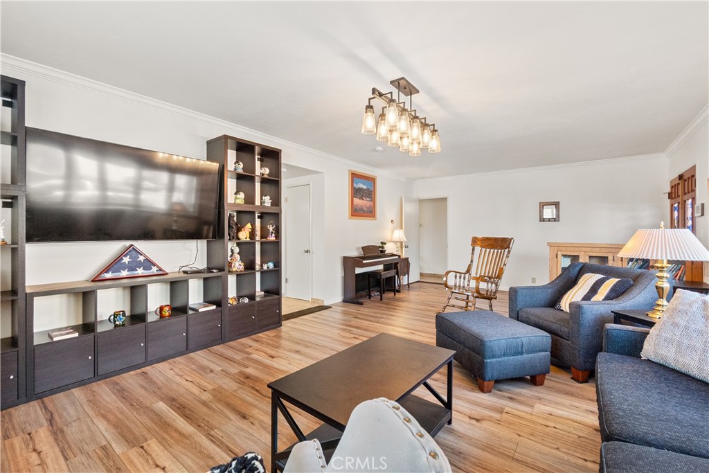 4580 West 132nd Street Hawthorne, CA 90250 - Photo 6 of 46