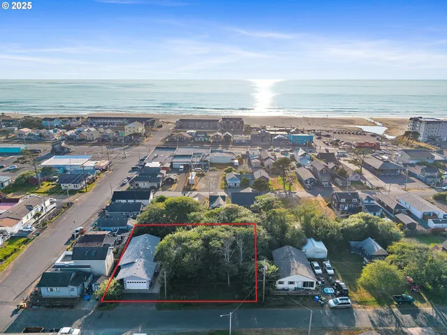 $399,000 | 185 South Coral Street, Rockaway Beach, OR 97136