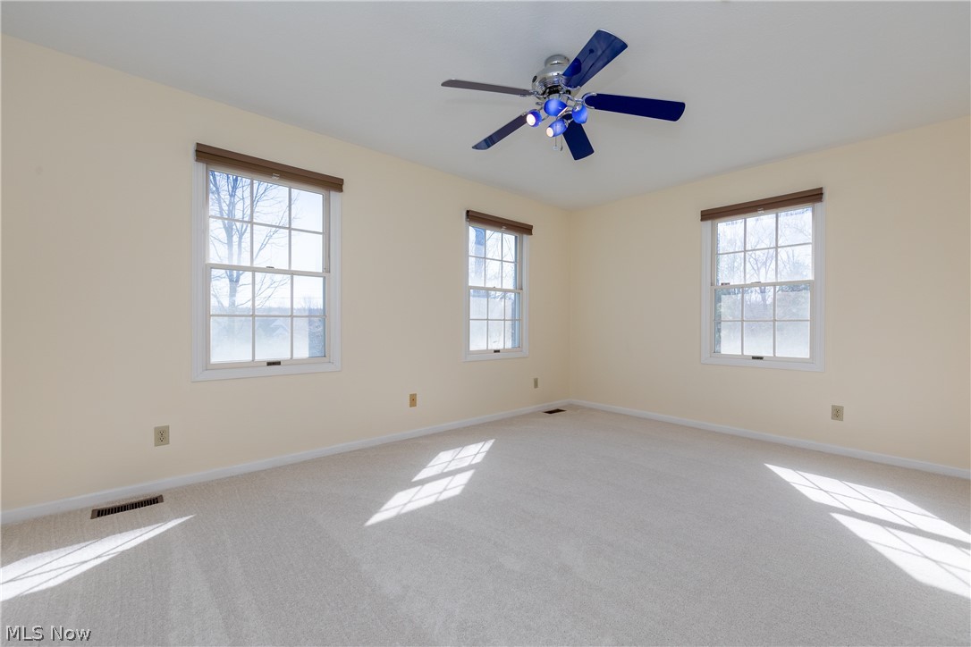 32099 Pinetree Road Pepper Pike, OH 44124 - Photo 23 of 35