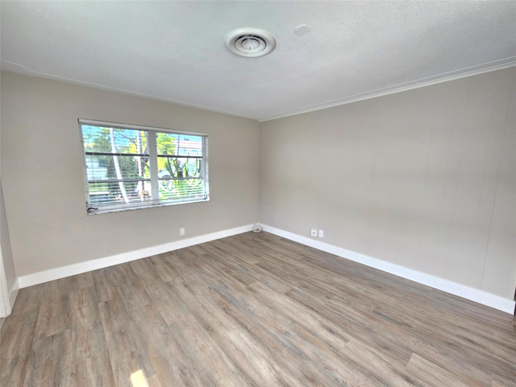 2110 Northeast 41st Street, Unit D Lighthouse Point, FL 33064 - Photo 5 of 19 Photo 5