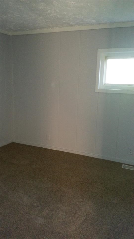 5399 Wabash Street Rochester, IN 46975 - Photo 8 of 12