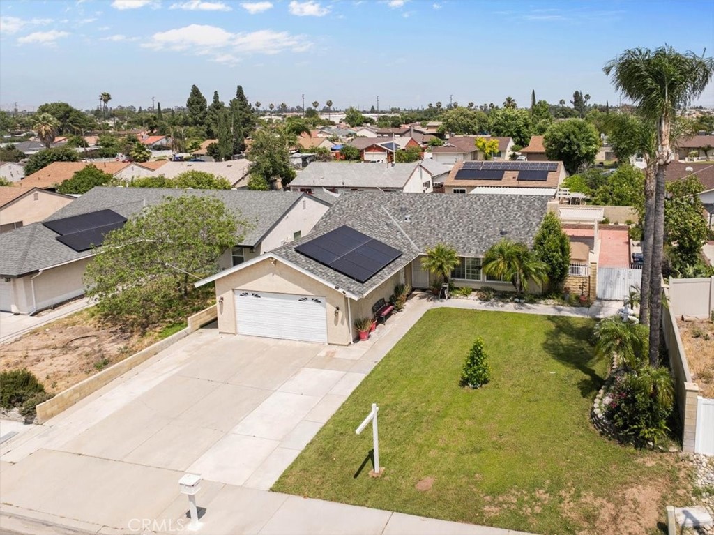 395 South Tamarisk Avenue Rialto, CA 92376 - Photo 30 of 35