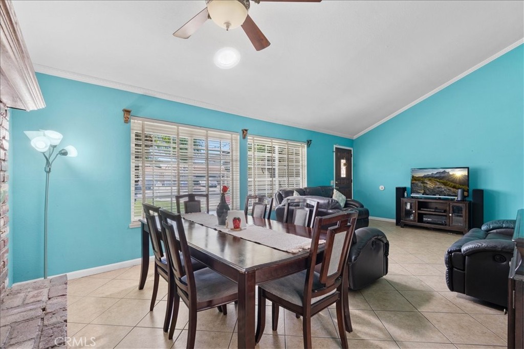 395 South Tamarisk Avenue Rialto, CA 92376 - Photo 10 of 35