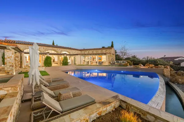 $10,500,000 | 8114 Sendero De La Pradera, San Diego, CA 92127