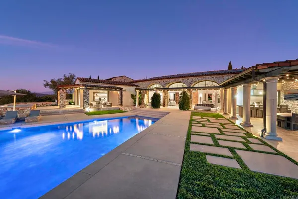 $10,500,000 | 8114 Sendero De La Pradera, San Diego, CA 92127