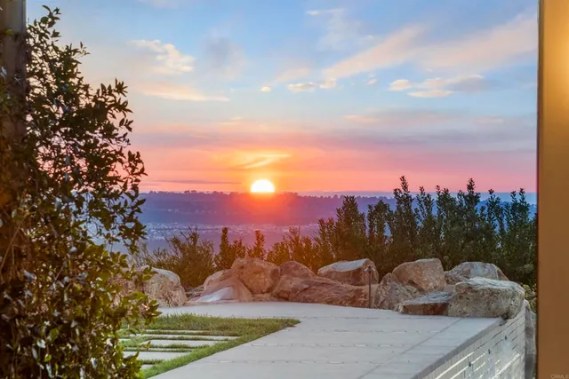 $10,900,000 | 8114 Sendero De La Pradera, San Diego, CA 92127
