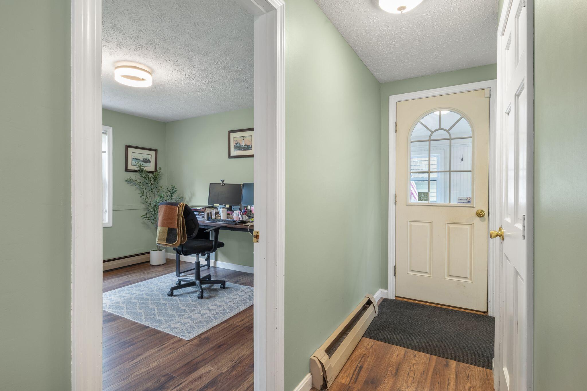 212 Prospect Street Westbrook, ME 04092 - Photo 11 of 39 212_Prospect_St_046