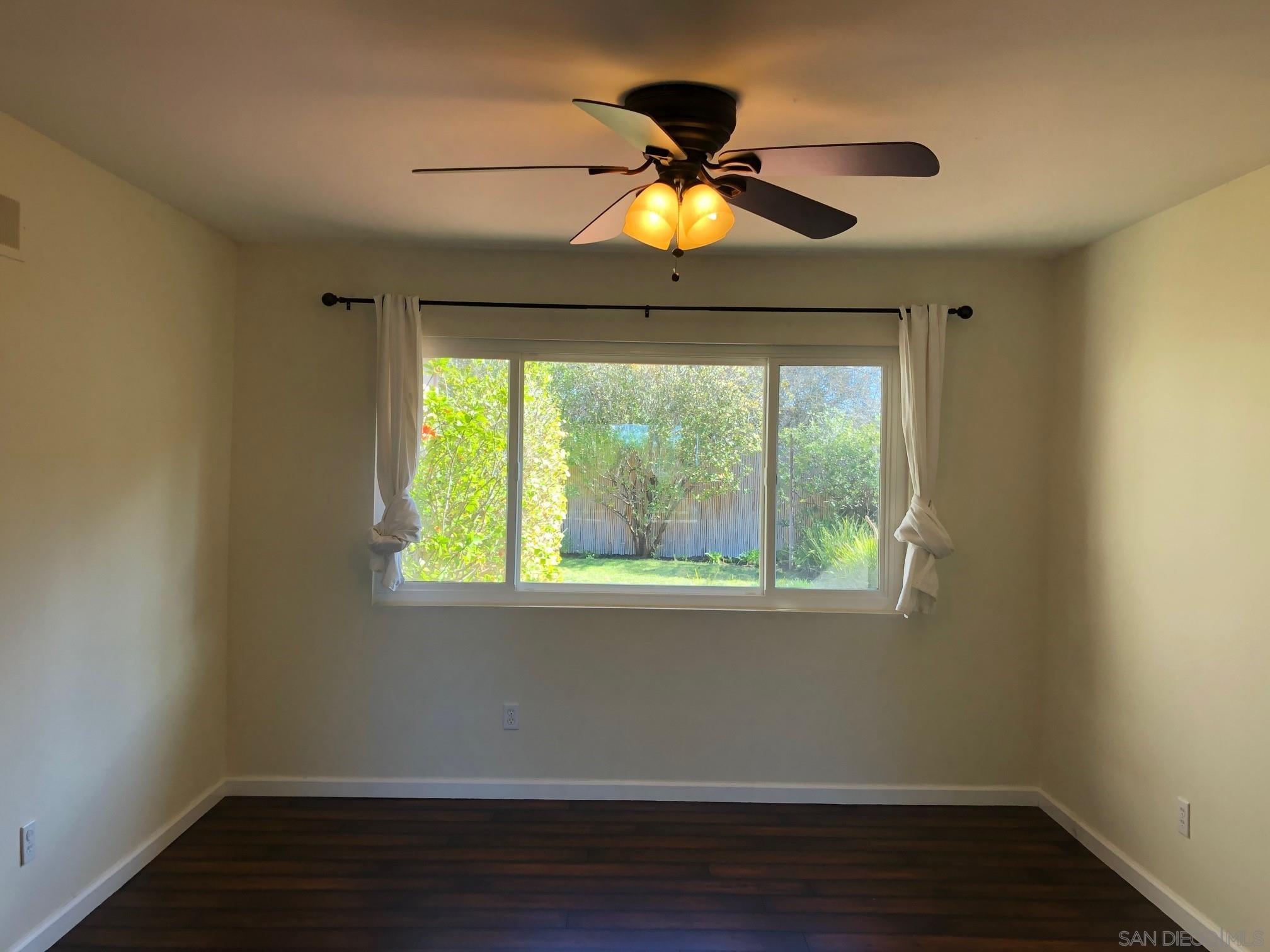 8575 Nottingham Place La Jolla, CA 92037 - Photo 11 of 21