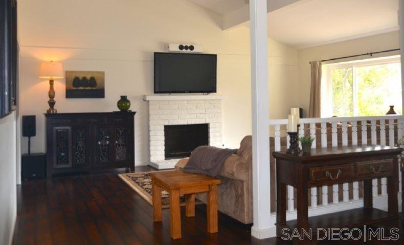 8575 Nottingham Place La Jolla, CA 92037 - Photo 7 of 21