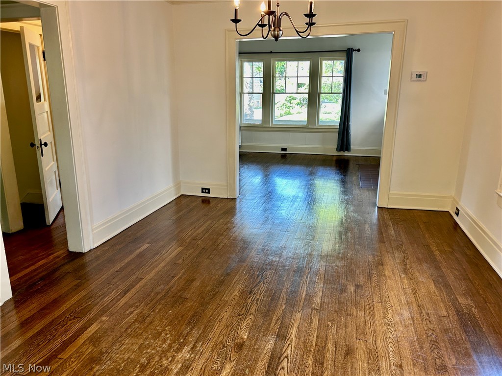 3266 Ormond Road Cleveland, OH 44118 - Photo 10 of 40 Dining room view to living room