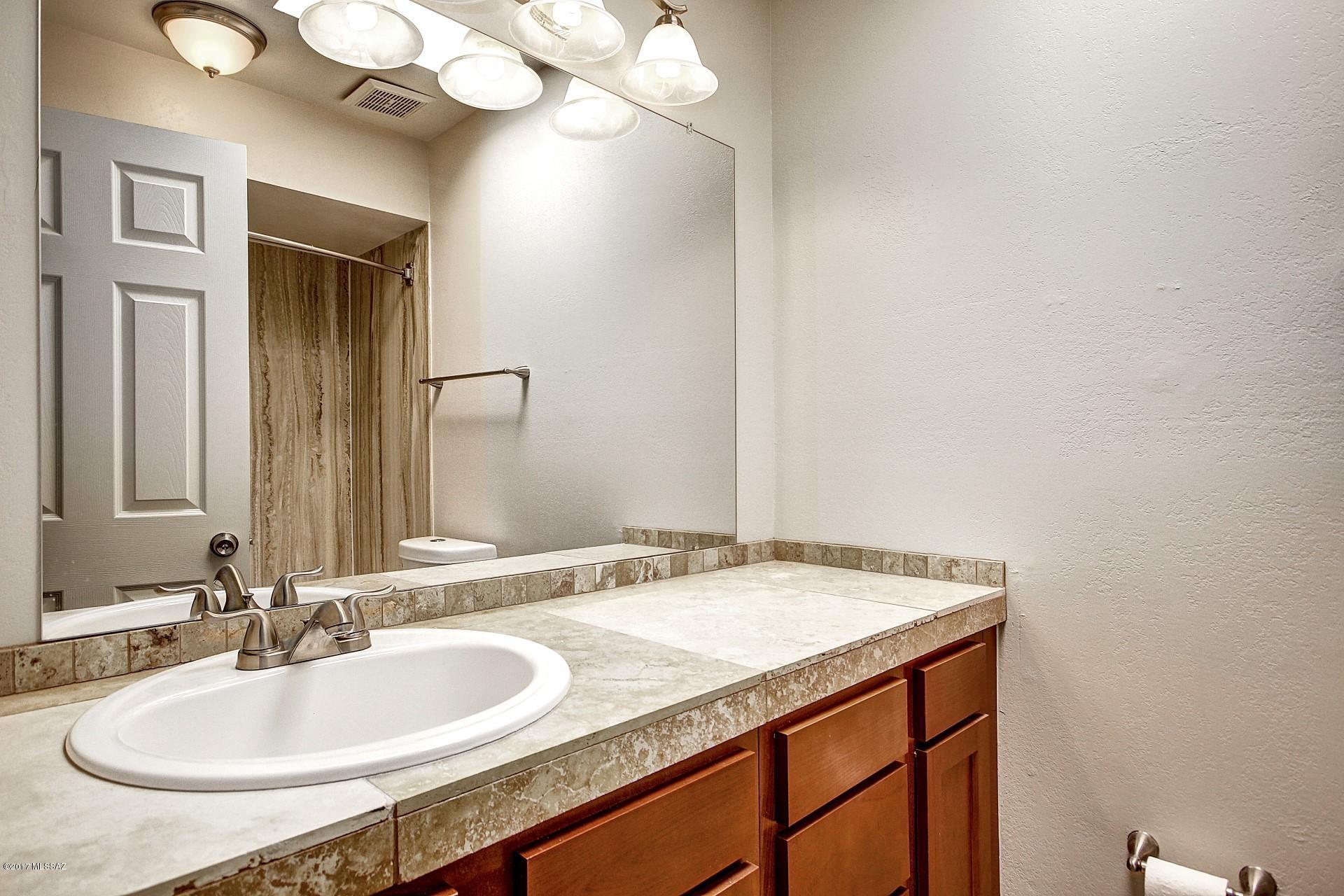 9111 North Oracle Road, Unit 140 Tucson, AZ 85704 - Photo 19 of 23