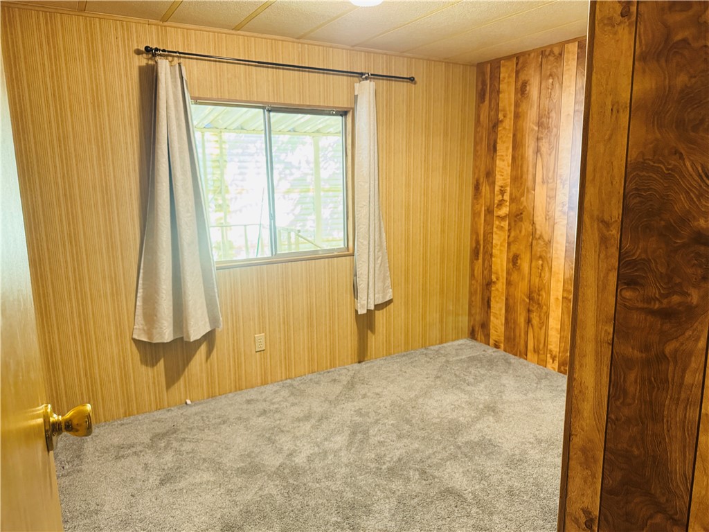 333 Dennison Road, Unit 6 Tehachapi, CA 93561 - Photo 14 of 27 Bedroom 2